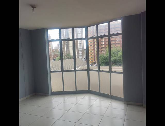 2 BEDROOM APARTMENT FOR SALE IN PRETORIA CBD